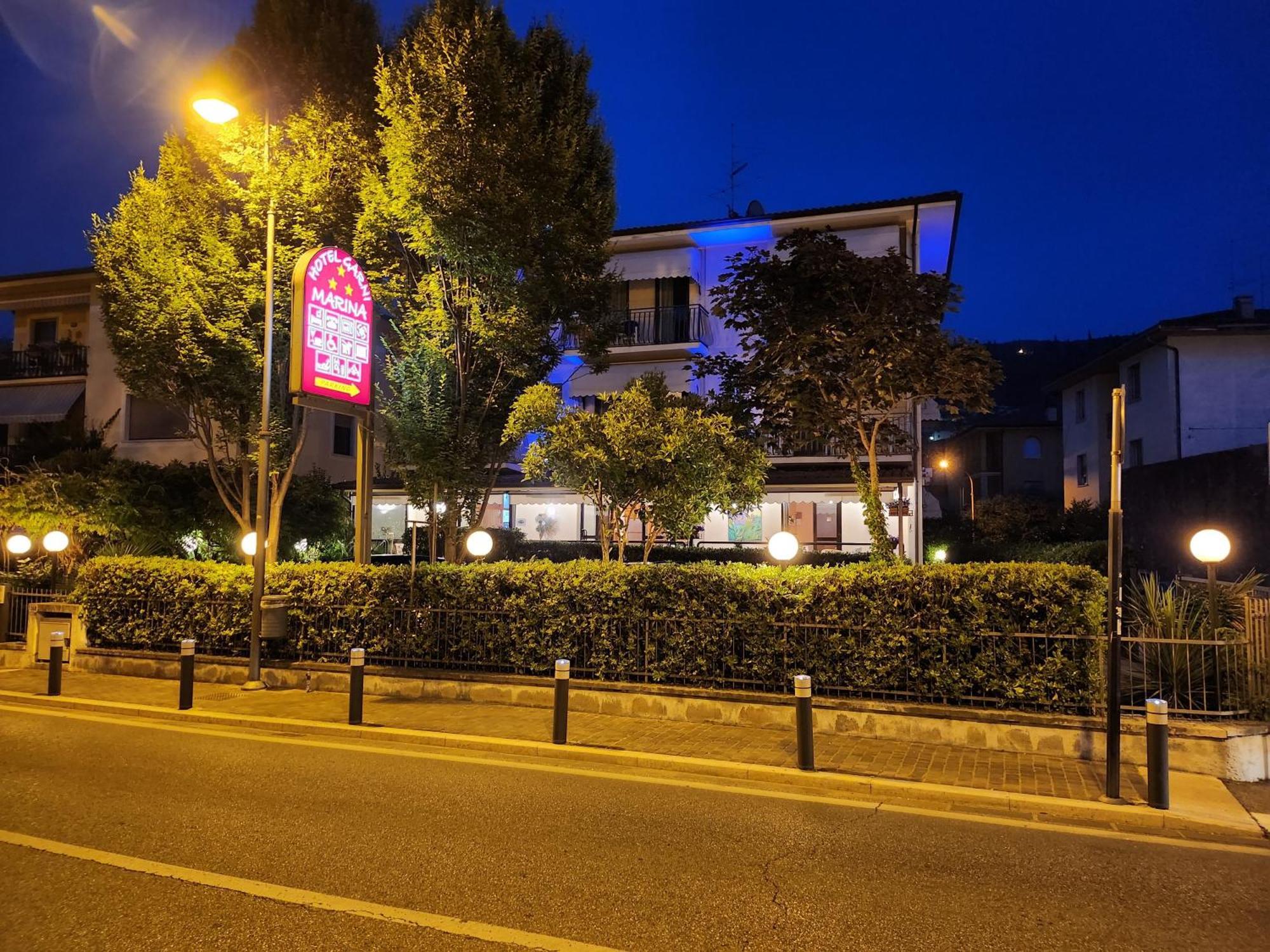 Marina 3* Torri Del Benaco