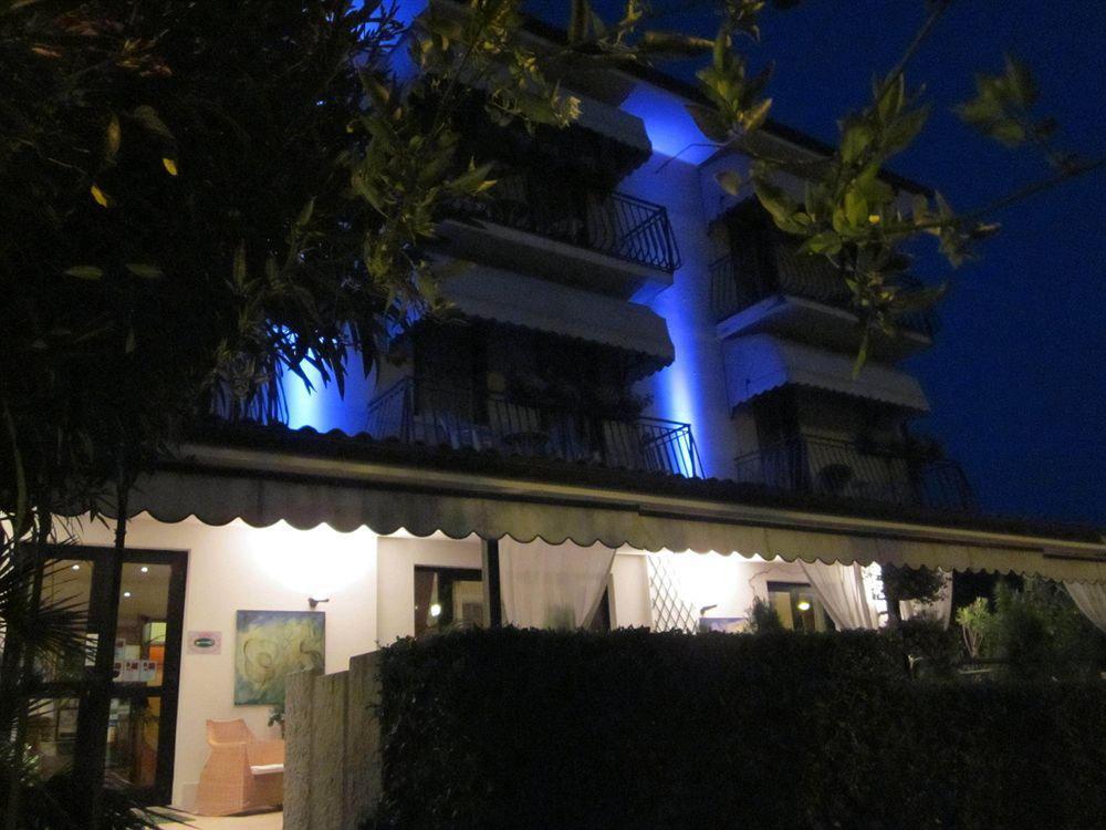 Marina Hotel Torri Del Benaco